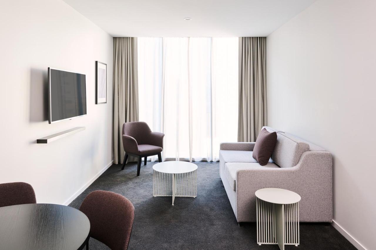 Abode Belconnen Hotel Canberra Bagian luar foto