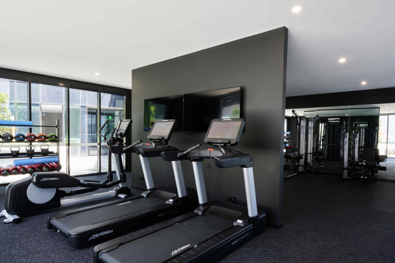 Abode Belconnen Hotel Canberra Bagian luar foto