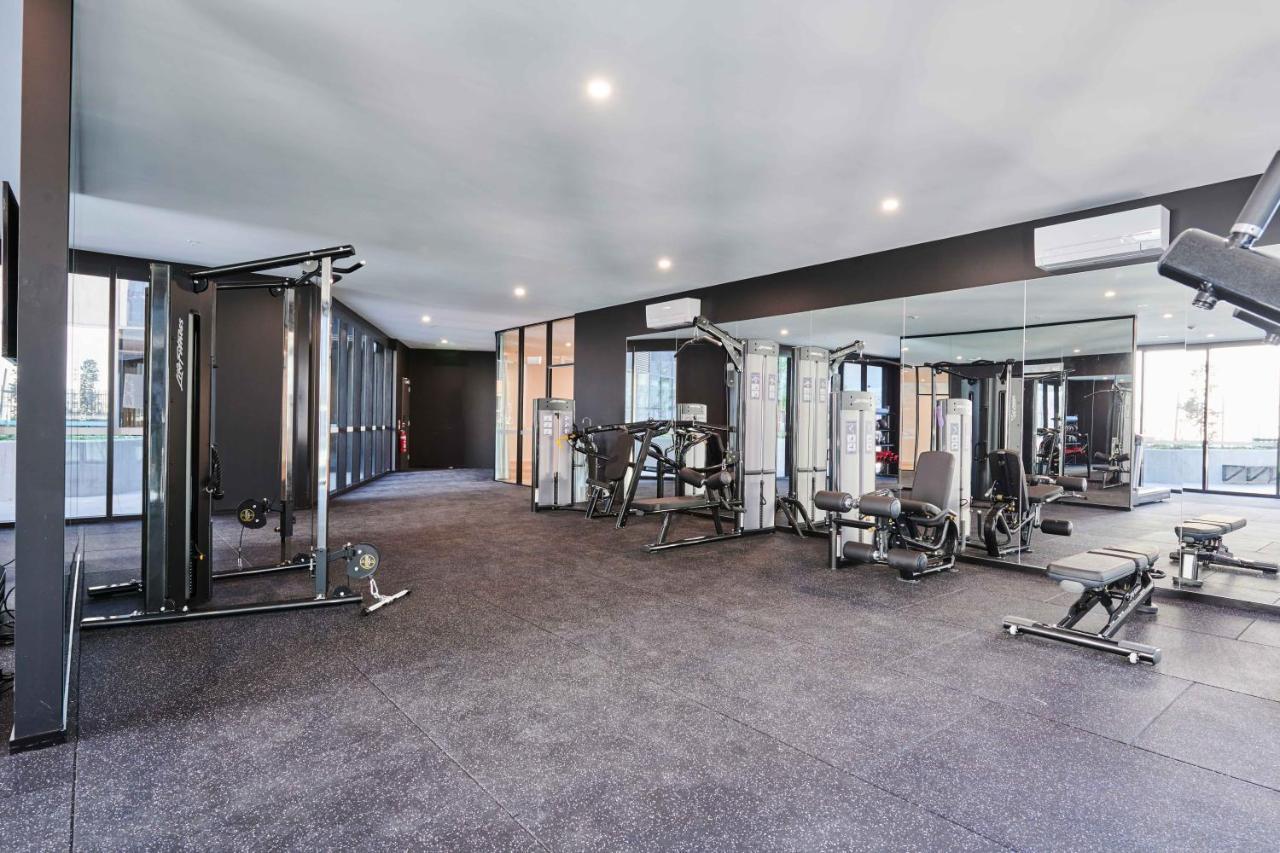 Abode Belconnen Hotel Canberra Bagian luar foto