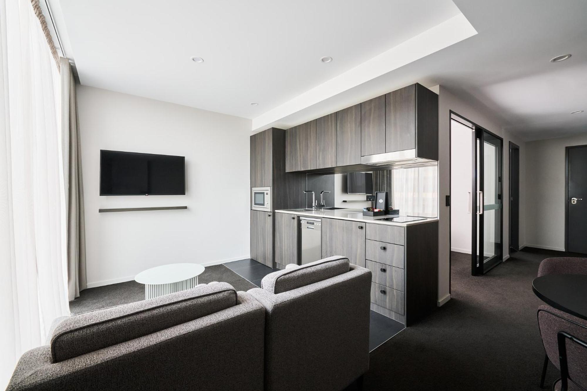 Abode Belconnen Hotel Canberra Bagian luar foto